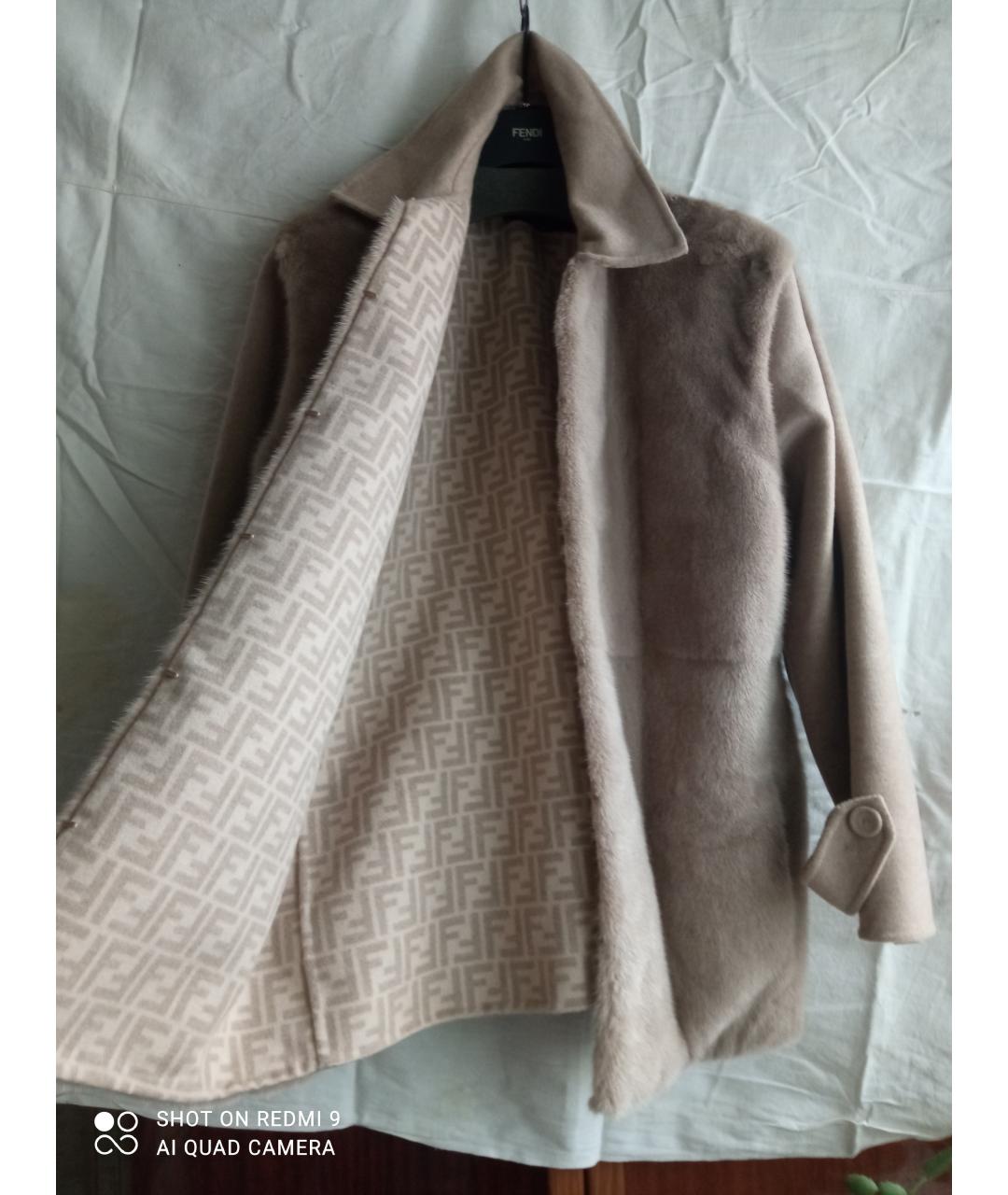 FENDI Бежевая шерстяная шуба, фото 4