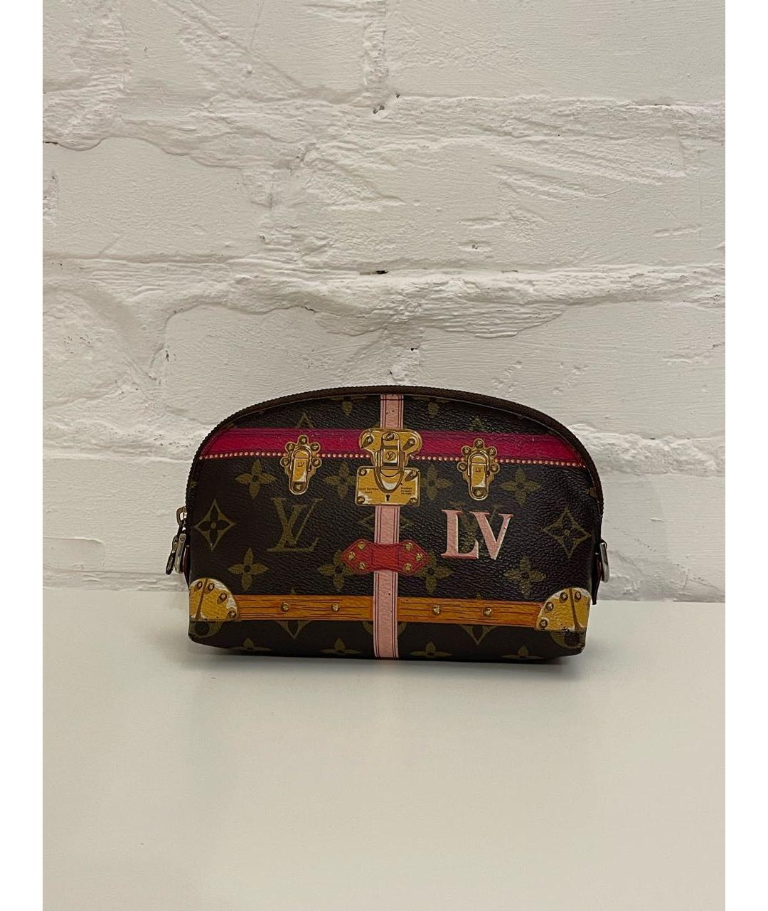 LOUIS VUITTON Коричневая кожаная косметичка, фото 6