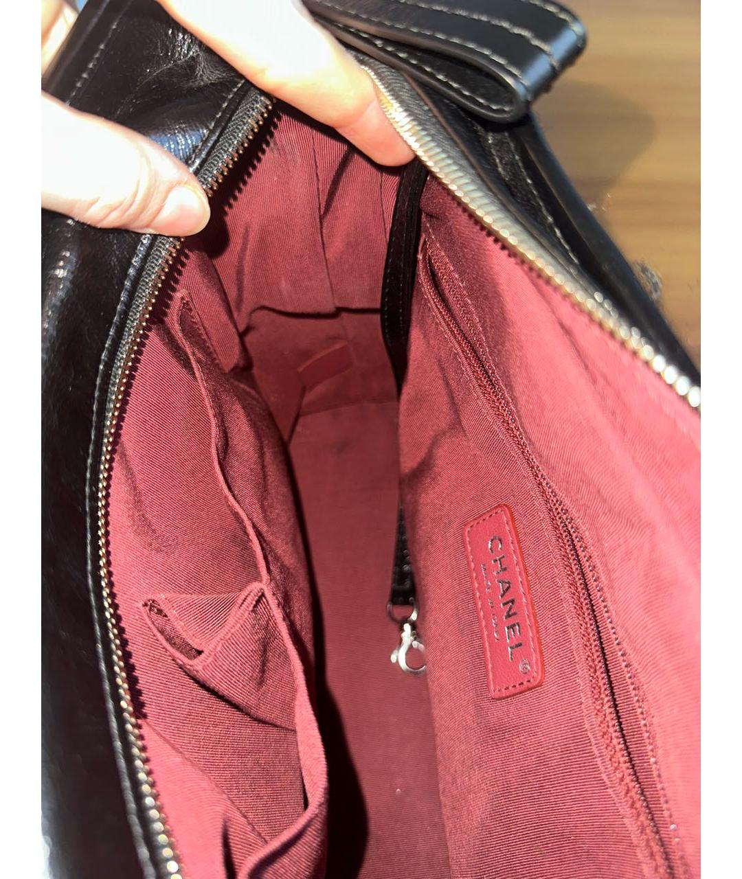 CHANEL Черная кожаная сумка через плечо, фото 4