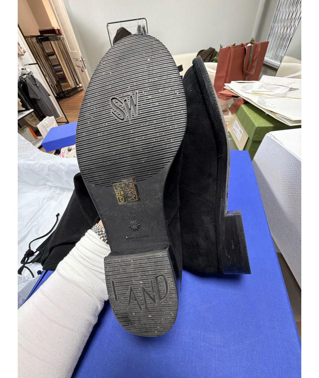 STUART WEITZMAN Черные замшевые ботфорты, фото 6