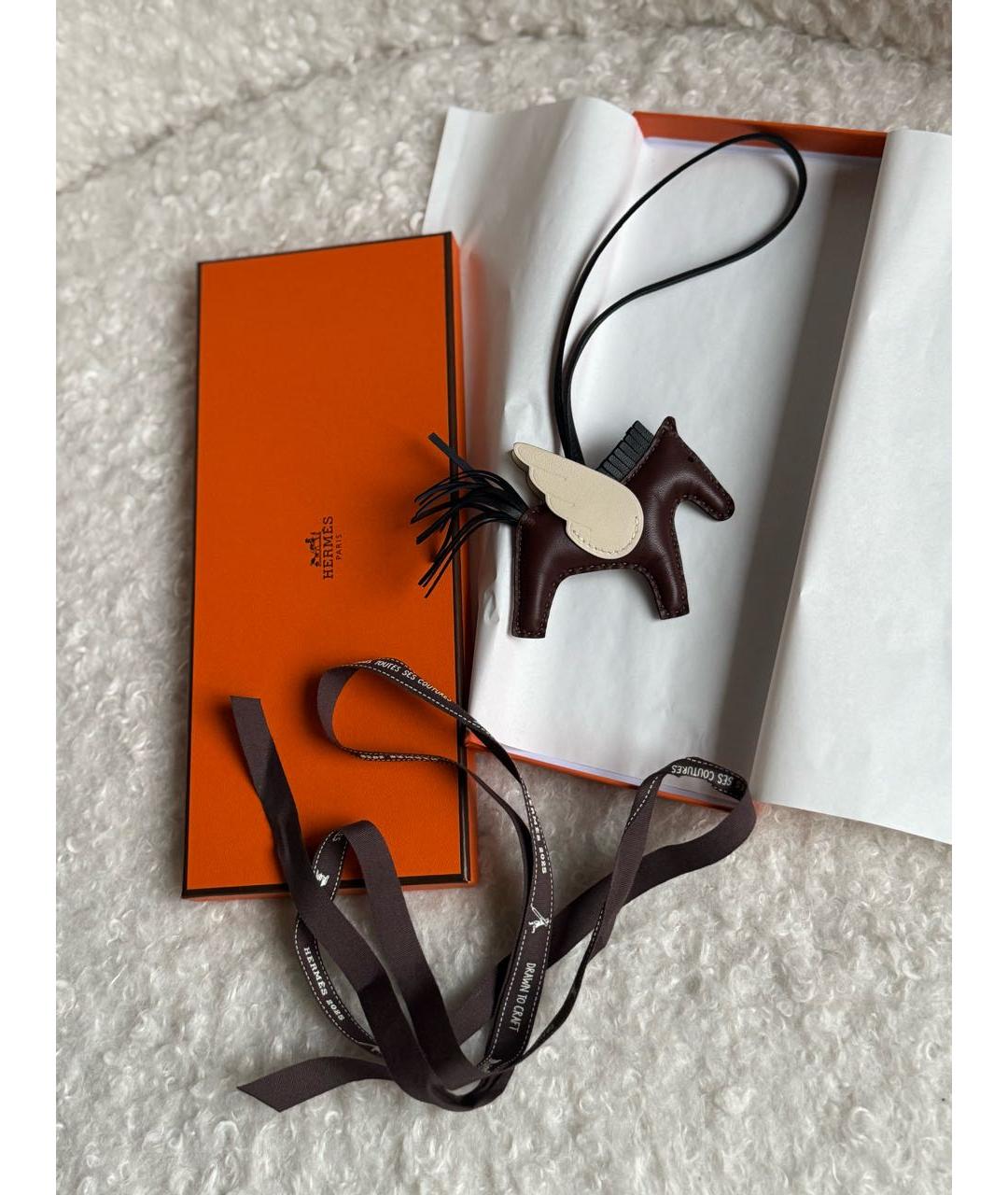 HERMES Бордовый брелок, фото 2