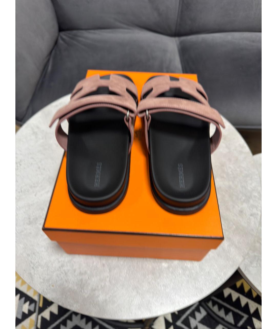 HERMES Розовые замшевые шлепанцы, фото 3