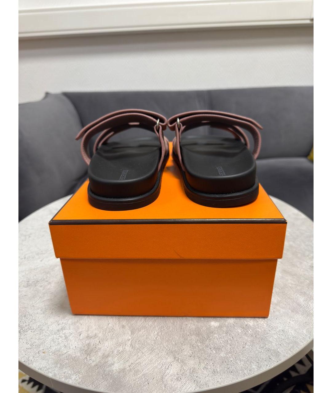 HERMES Розовые замшевые шлепанцы, фото 4