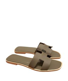 HERMES Шлепанцы