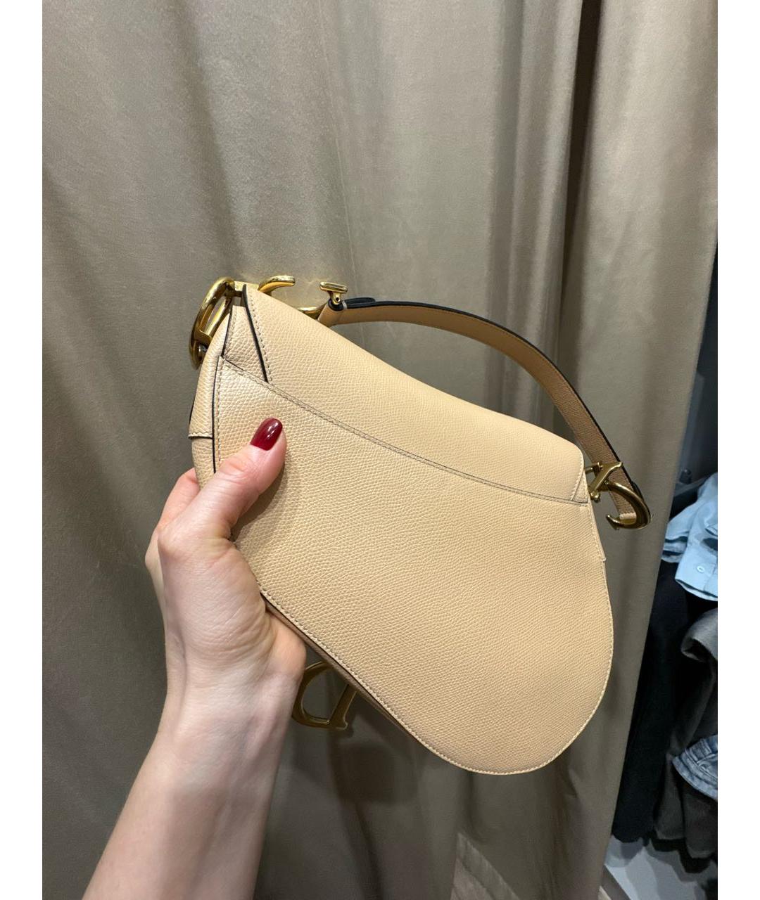 CHRISTIAN DIOR Бежевая кожаная сумка с короткими ручками, фото 4