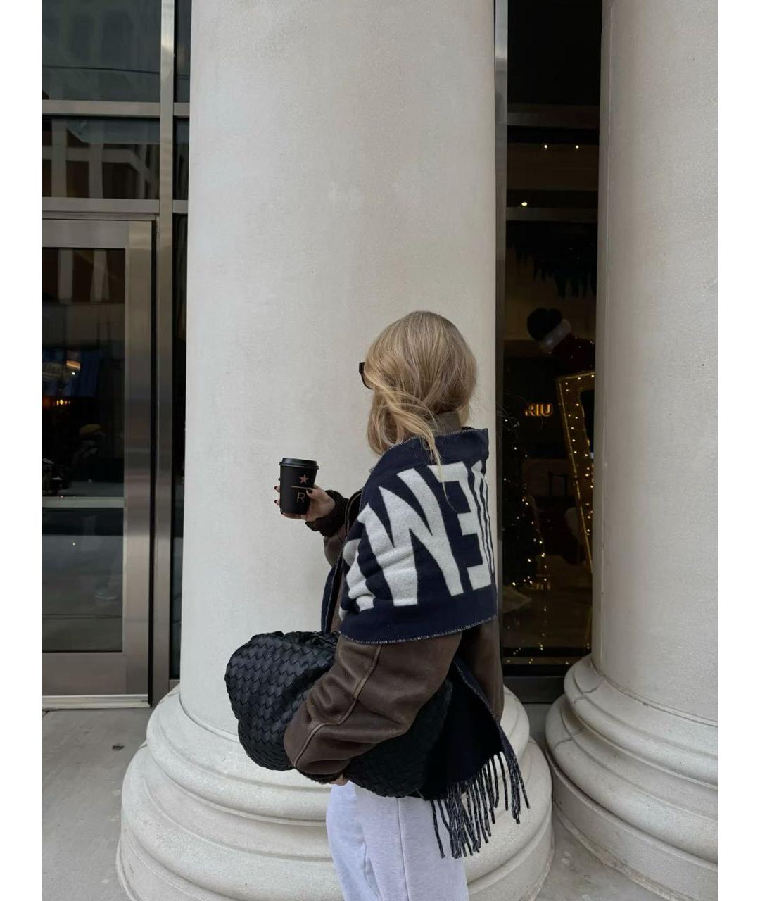 JACQUEMUS Темно-синий шерстяной шарф, фото 4