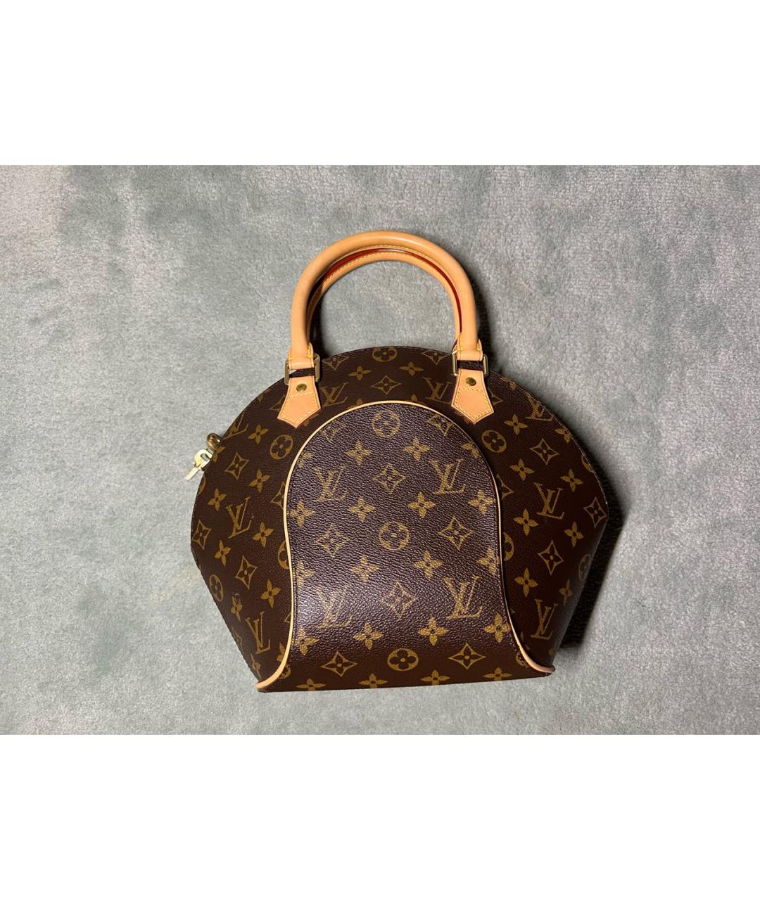 LOUIS VUITTON Коричневая кожаная сумка с короткими ручками, фото 4