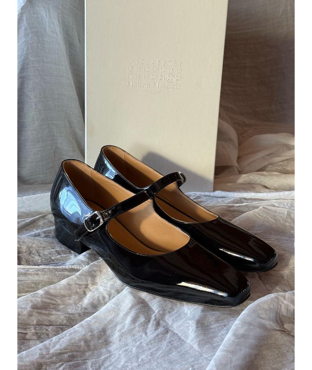 MAISON MARGIELA Черные туфли из лакированной кожи, фото 5