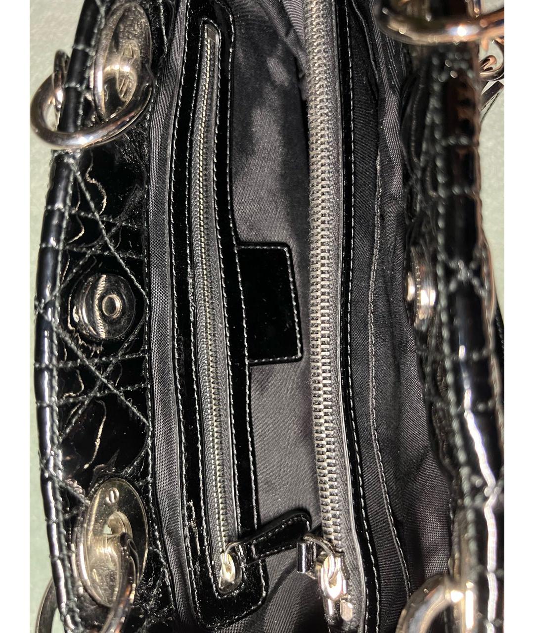 CHRISTIAN DIOR Черная сумка с короткими ручками из лакированной кожи, фото 7