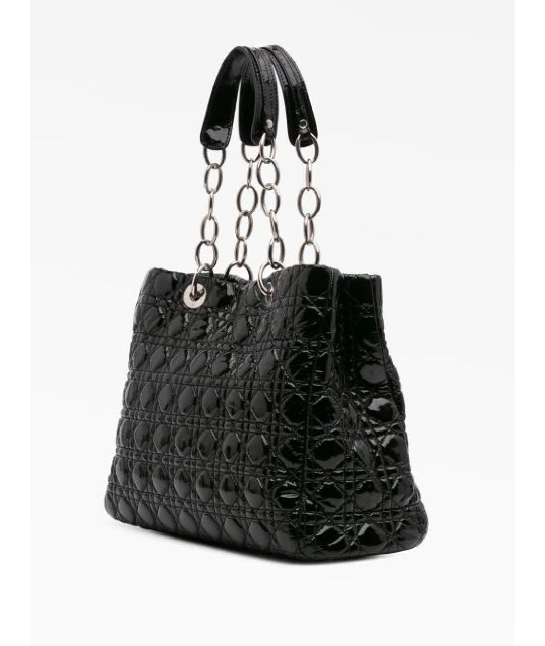 CHRISTIAN DIOR Черная сумка с короткими ручками из лакированной кожи, фото 3