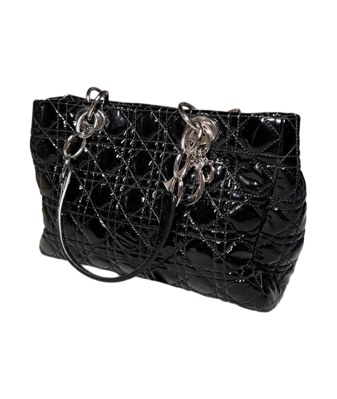 CHRISTIAN DIOR Черная сумка с короткими ручками из лакированной кожи, фото 2