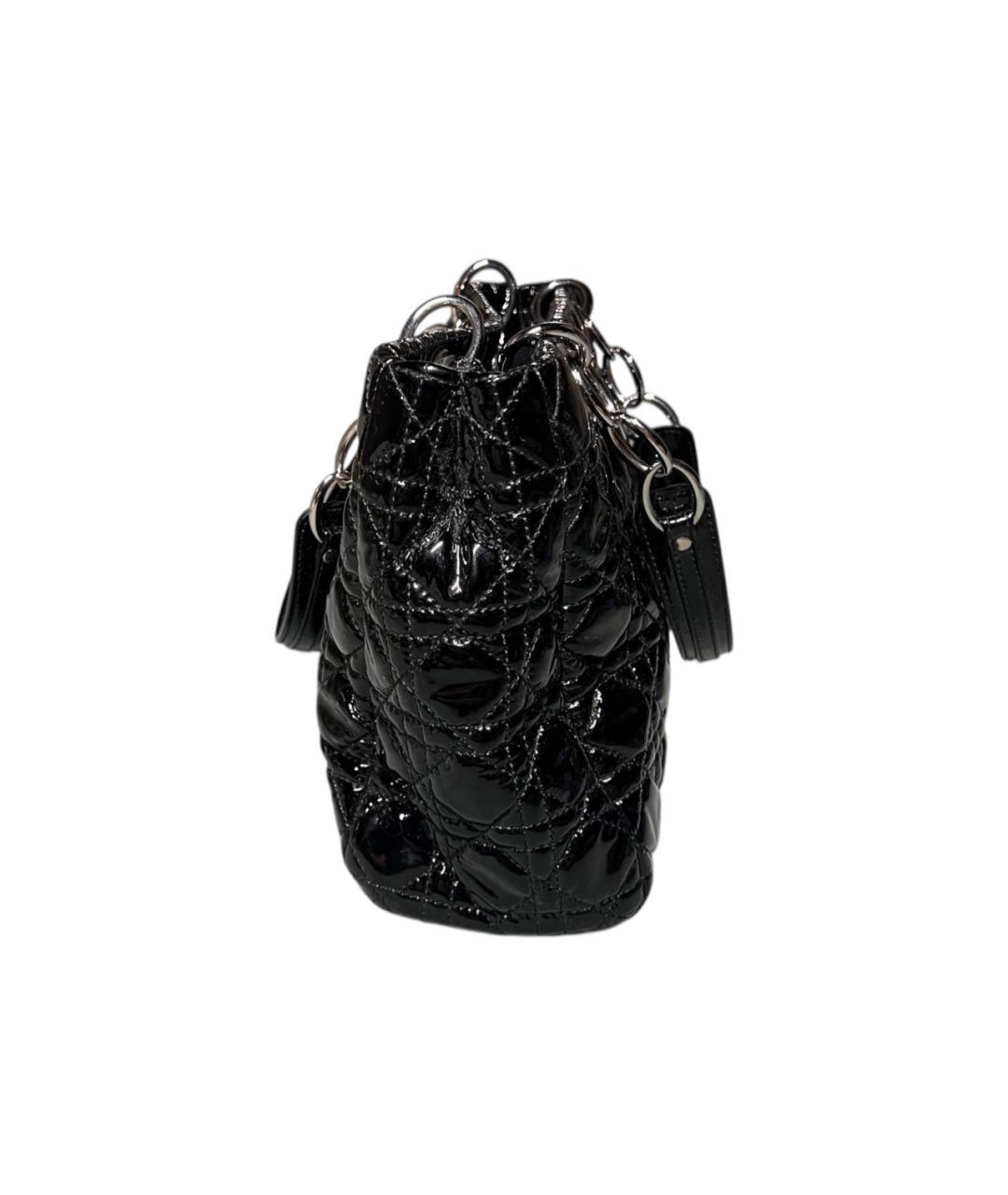 CHRISTIAN DIOR Черная сумка с короткими ручками из лакированной кожи, фото 5