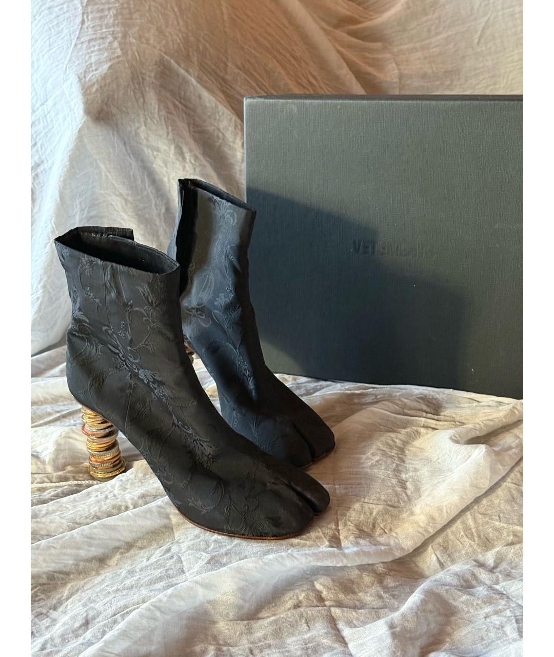 VETEMENTS Черные текстильные ботильоны, фото 2