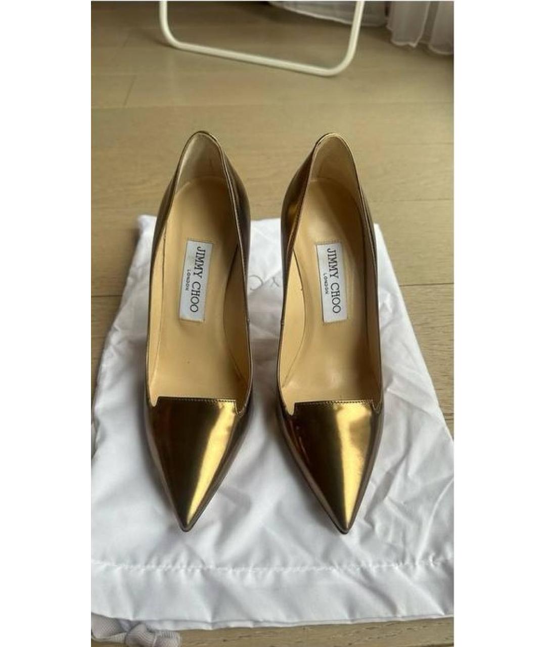 JIMMY CHOO Золотые туфли из лакированной кожи, фото 2