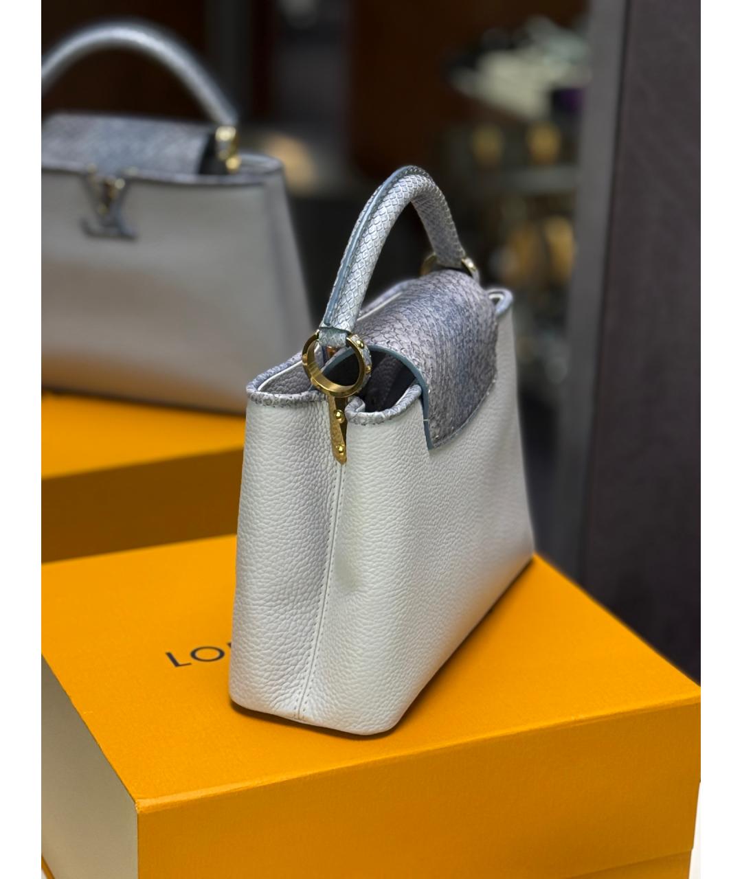 LOUIS VUITTON Голубая кожаная сумка с короткими ручками, фото 6