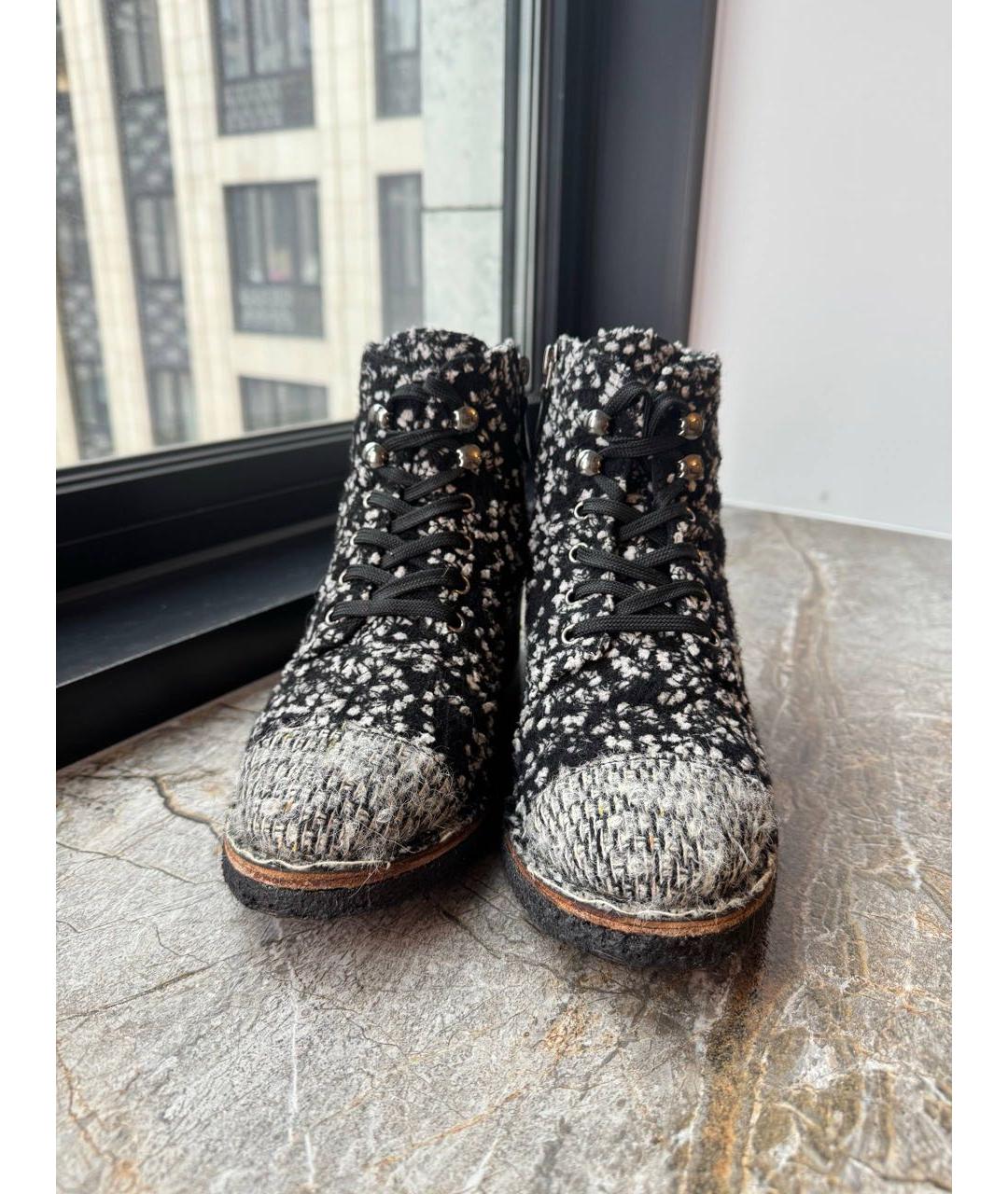 CHANEL Серые текстильные ботинки, фото 2