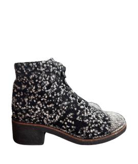 CHANEL Ботинки