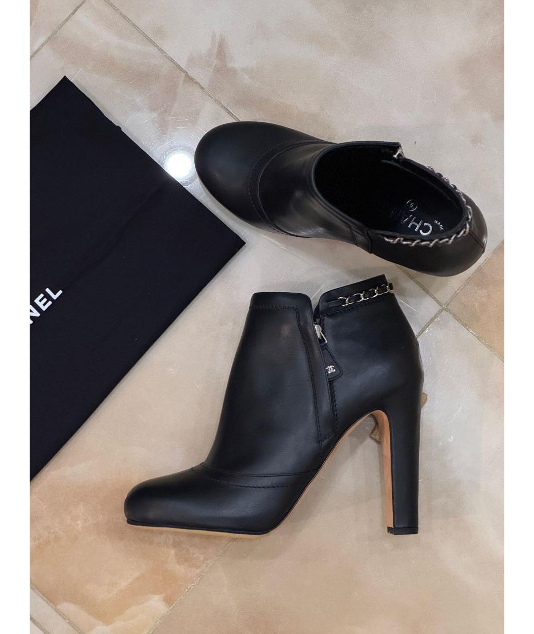 CHANEL Черные кожаные ботильоны, фото 9