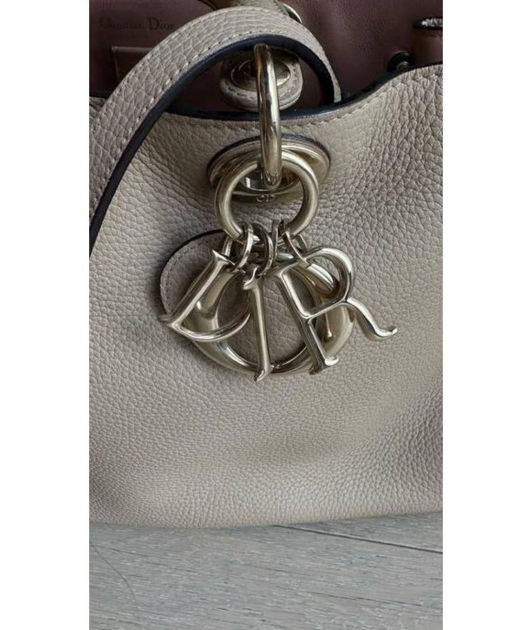CHRISTIAN DIOR Бежевая кожаная сумка с короткими ручками, фото 5