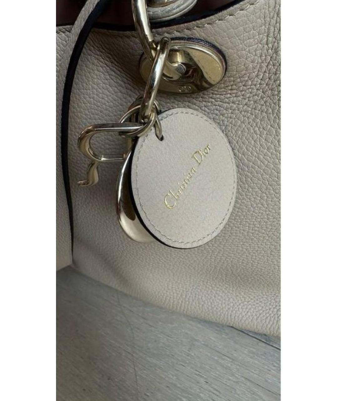 CHRISTIAN DIOR Бежевая кожаная сумка с короткими ручками, фото 6