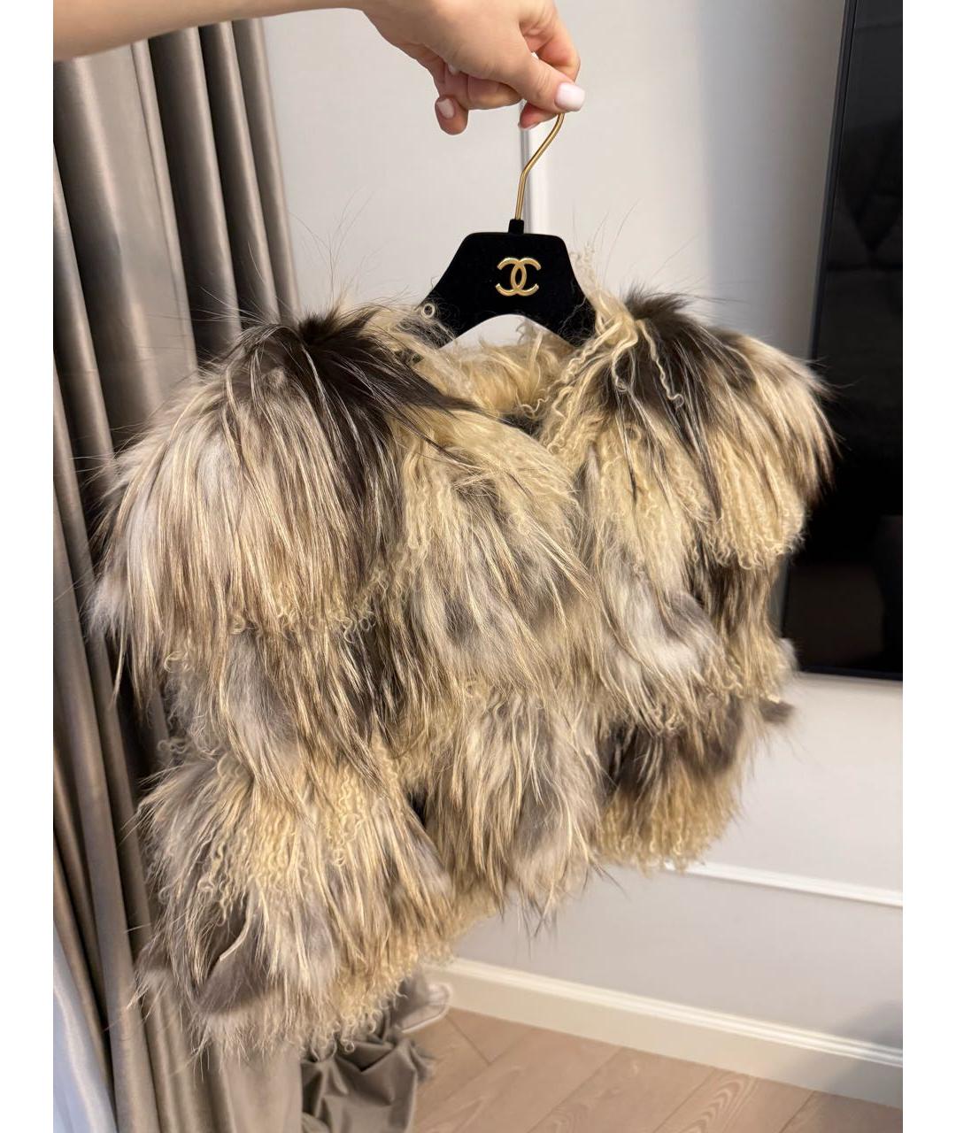 FENDI Бежевый меховой жилет, фото 3