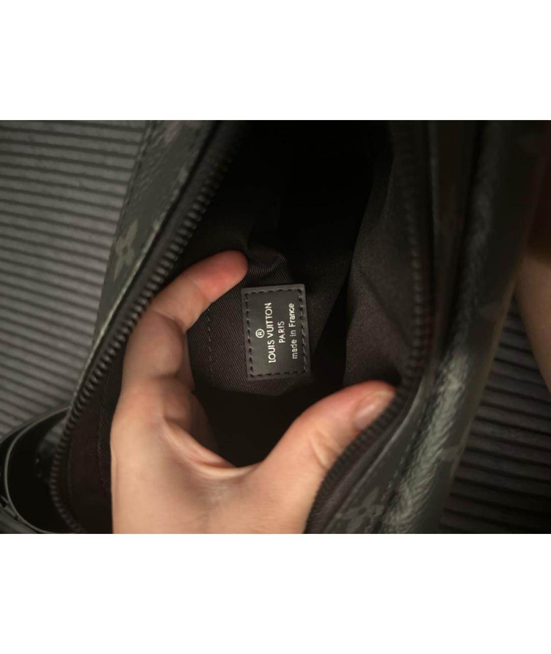 LOUIS VUITTON Черная сумка на плечо из искусственной кожи, фото 5