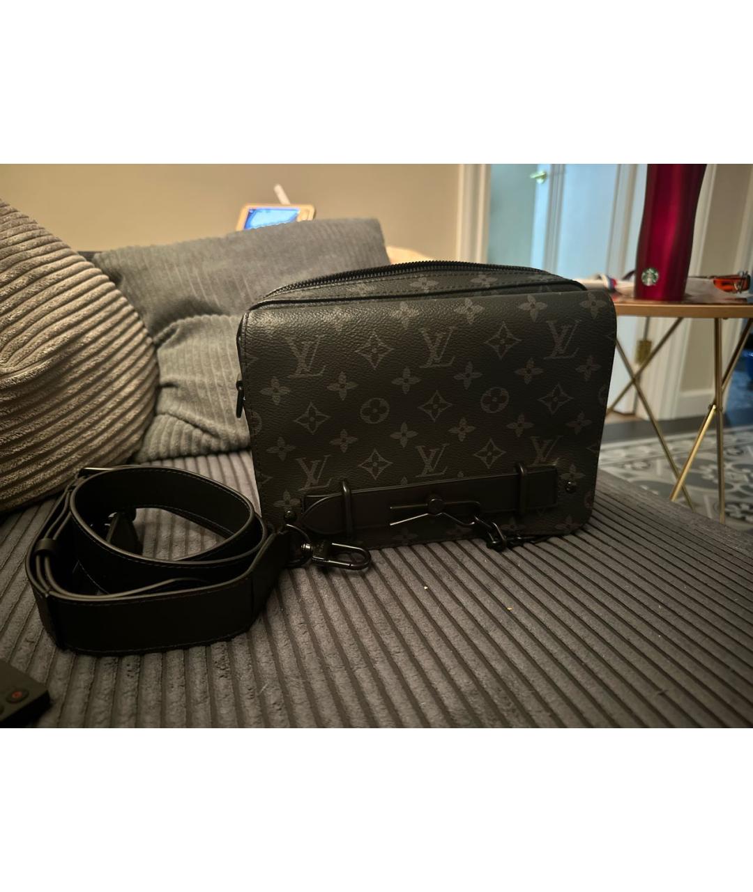 LOUIS VUITTON Черная сумка на плечо из искусственной кожи, фото 7