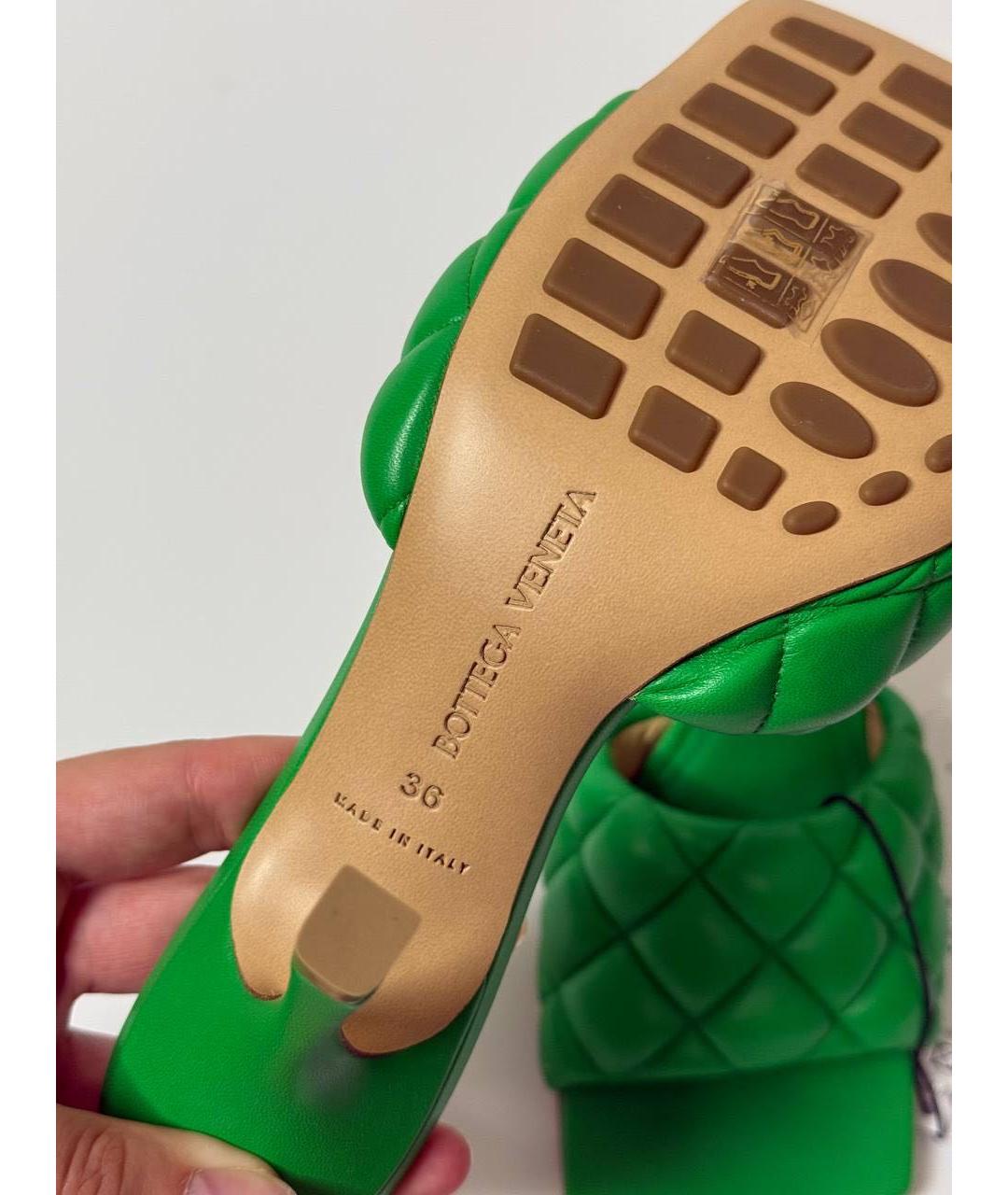 BOTTEGA VENETA Зеленые кожаные мюли, фото 7