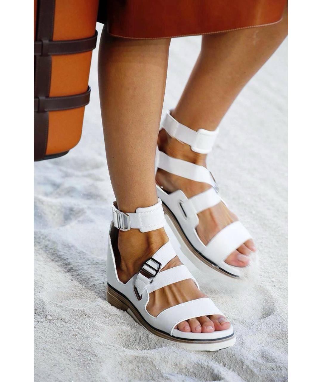 HERMES Белые кожаные сандалии, фото 5