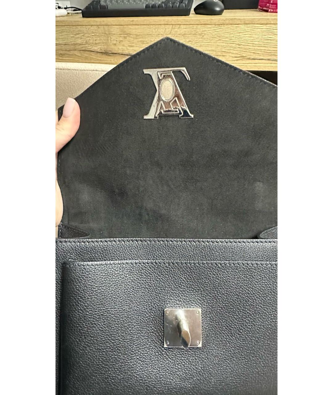 LOUIS VUITTON Черная кожаная сумка с короткими ручками, фото 3