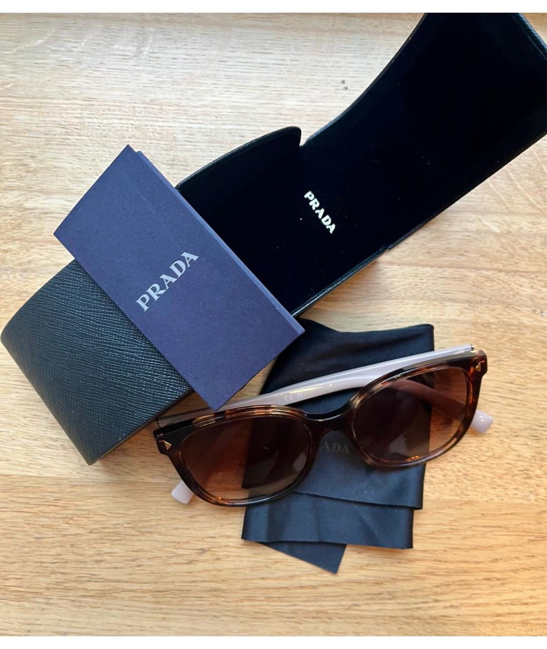 PRADA Коричневые пластиковые солнцезащитные очки, фото 4