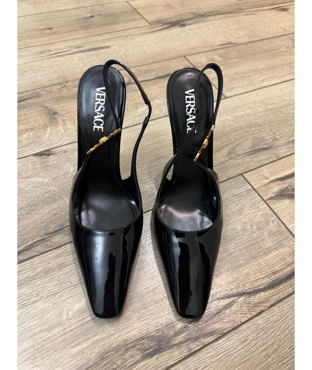 VERSACE Черные туфли из лакированной кожи, фото 2