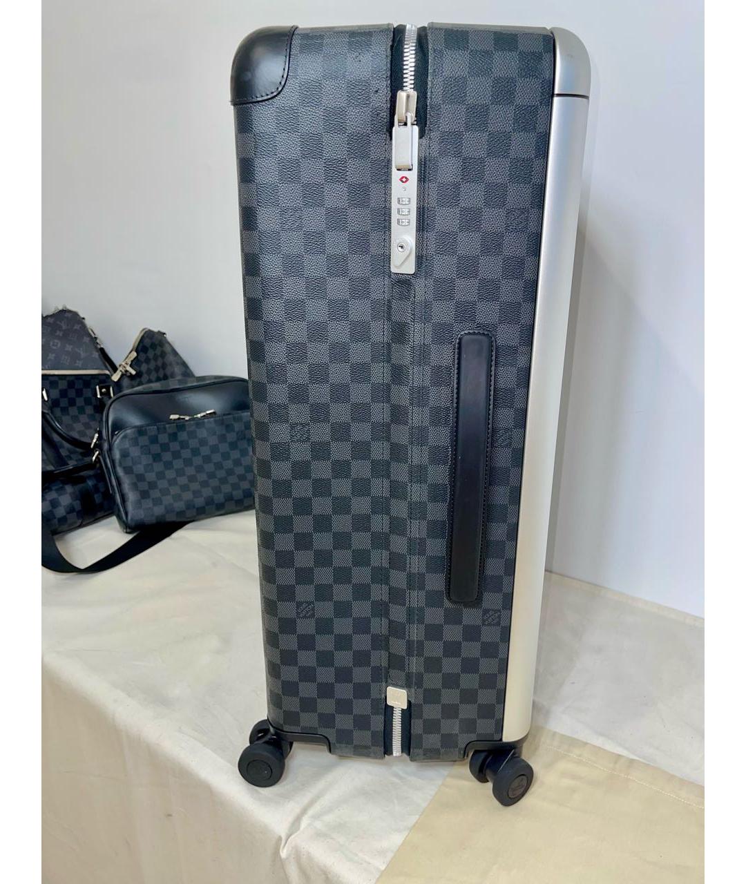 LOUIS VUITTON Серый кожаный чемодан, фото 4