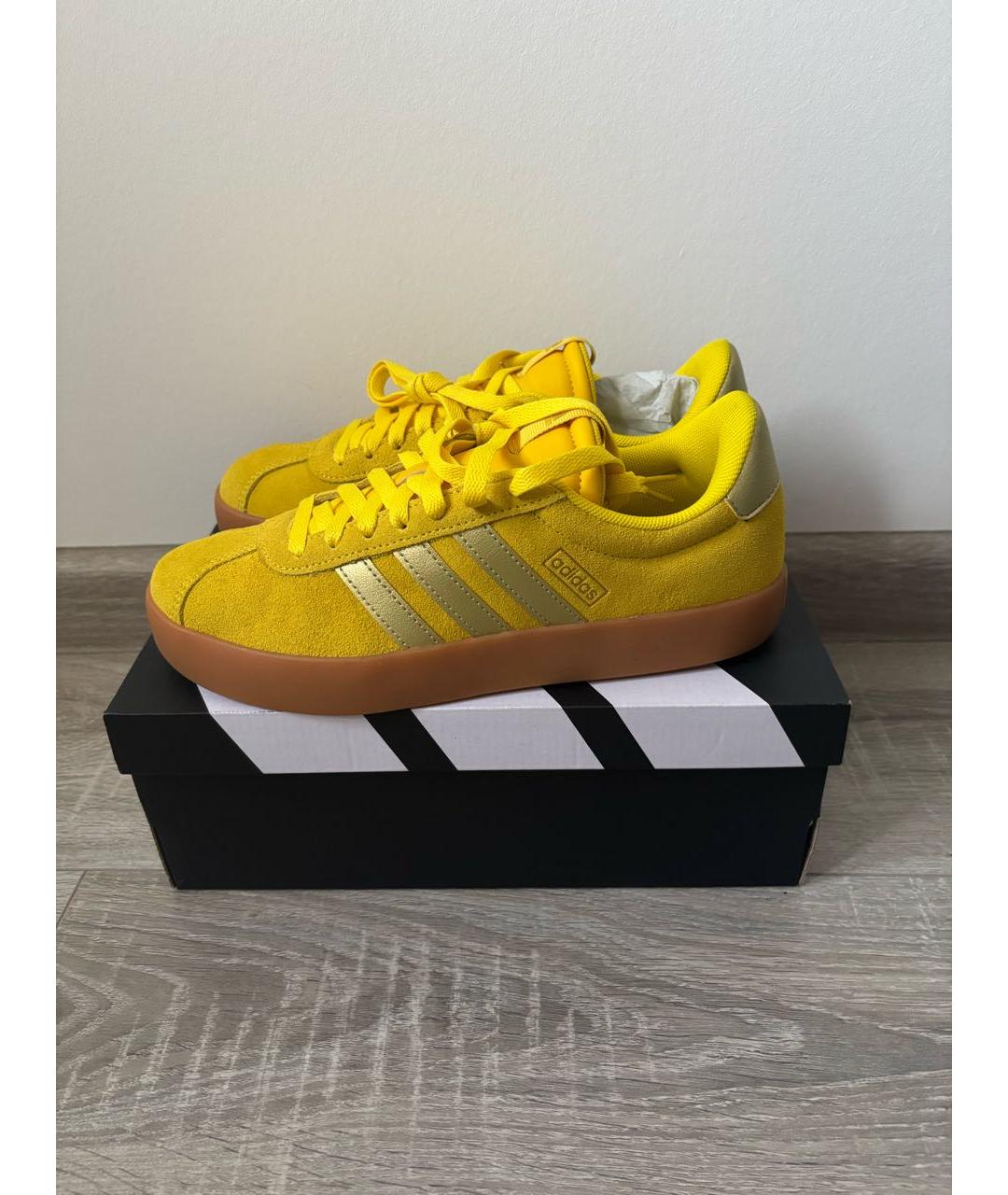 ADIDAS Желтые замшевые кроссовки, фото 4