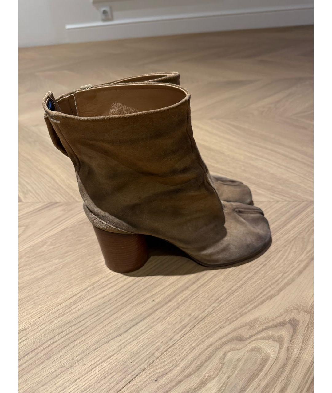 MAISON MARGIELA Коричневые замшевые ботильоны, фото 7