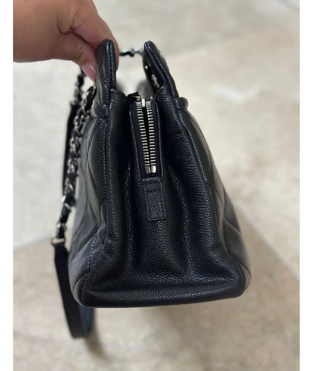 CHANEL Черная кожаная сумка с короткими ручками, фото 2