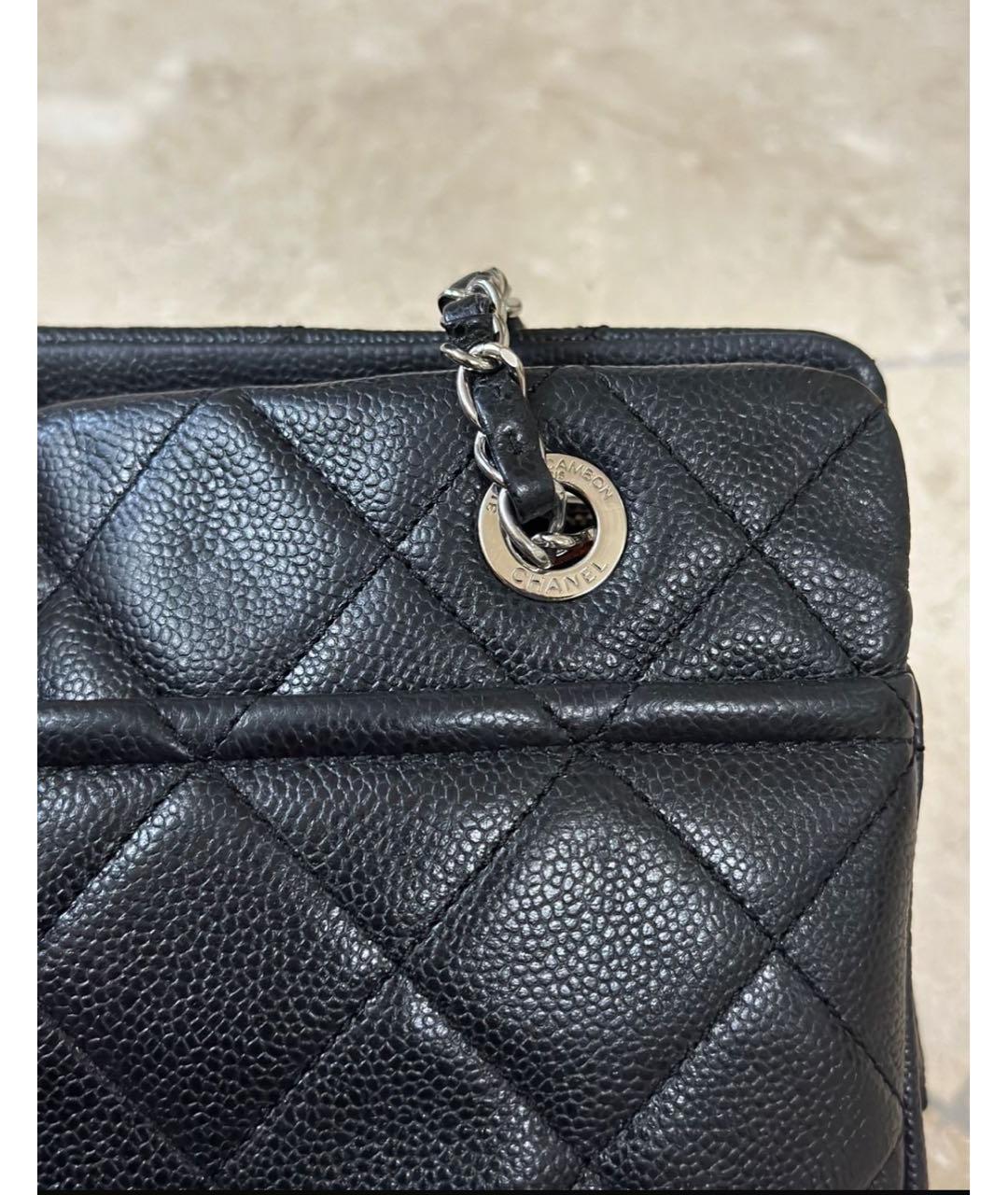 CHANEL Черная кожаная сумка с короткими ручками, фото 8