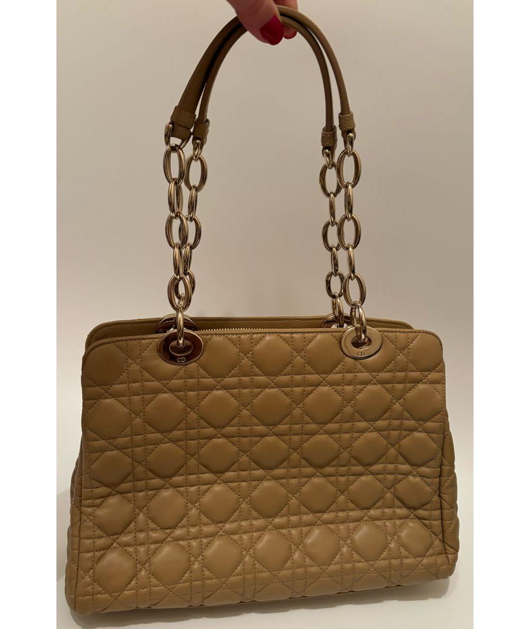 CHRISTIAN DIOR Бежевая кожаная сумка тоут, фото 3