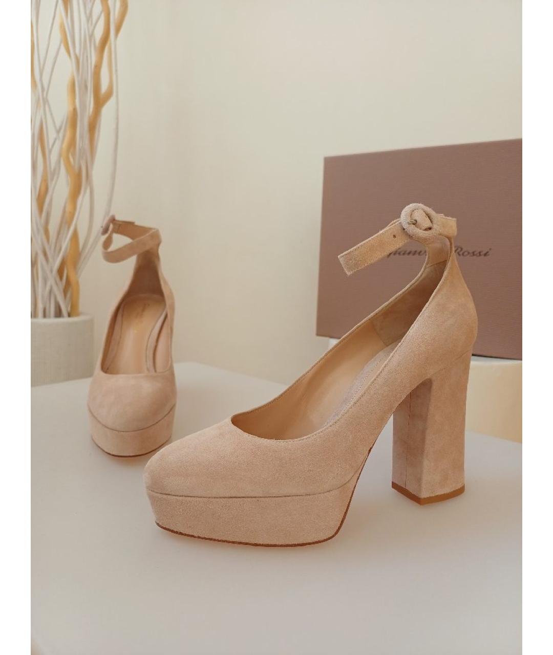 GIANVITO ROSSI Бежевые замшевые туфли, фото 4