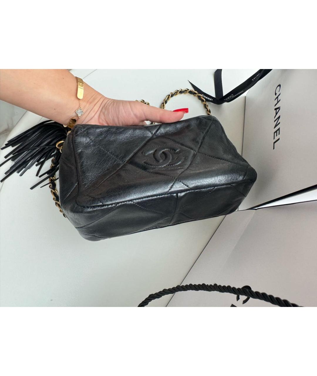 CHANEL Черная кожаная сумка через плечо, фото 5