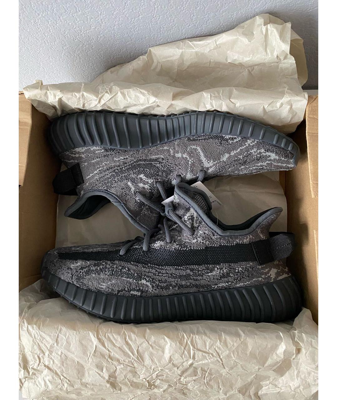 ADIDAS YEEZY Антрацитовые текстильные низкие кроссовки / кеды, фото 2