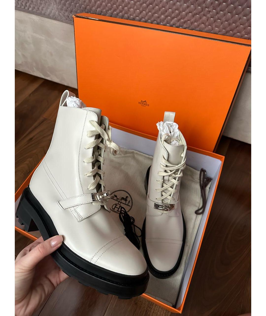 HERMES Бежевые кожаные ботинки, фото 2