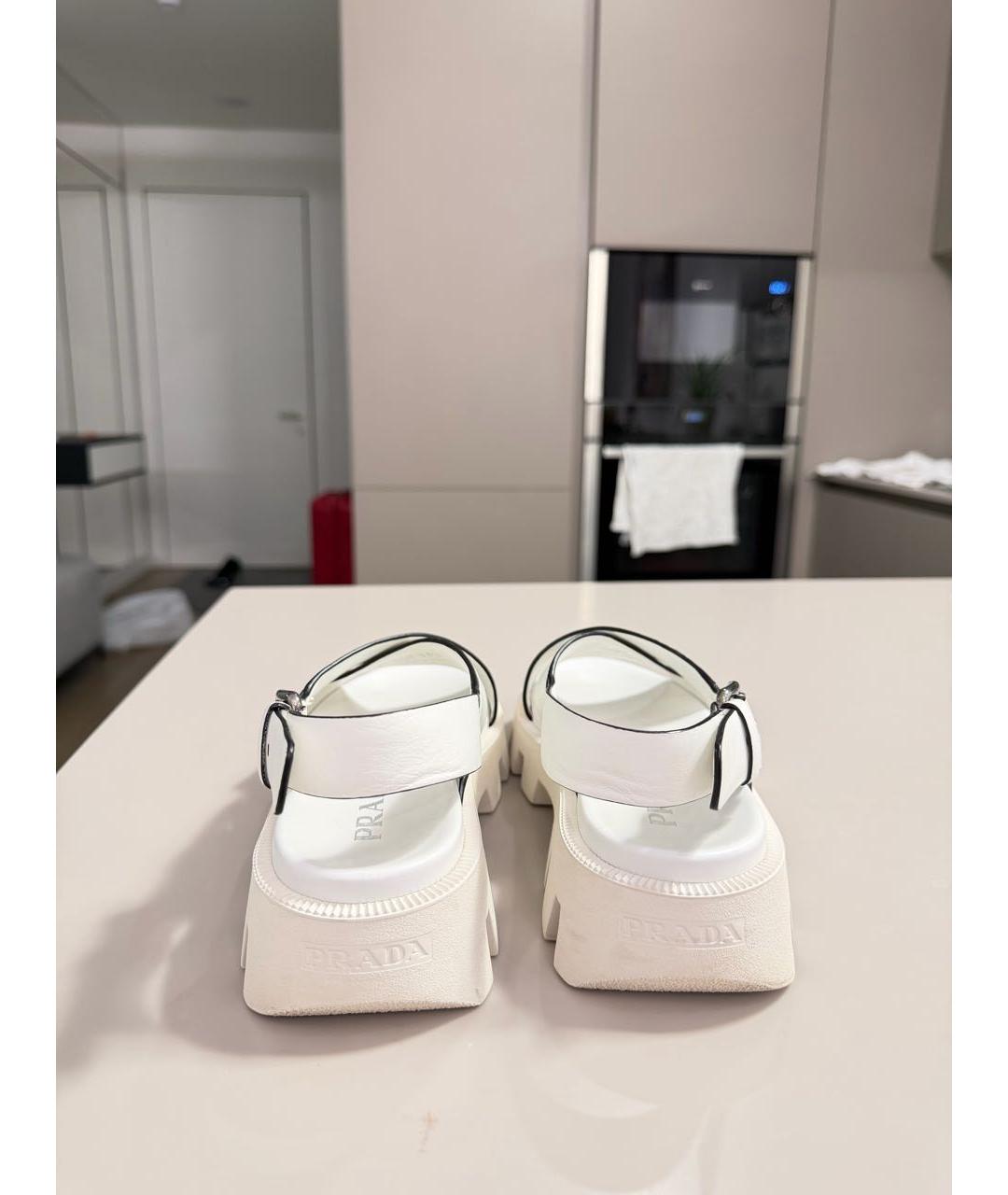 PRADA Белые кожаные сандалии, фото 4