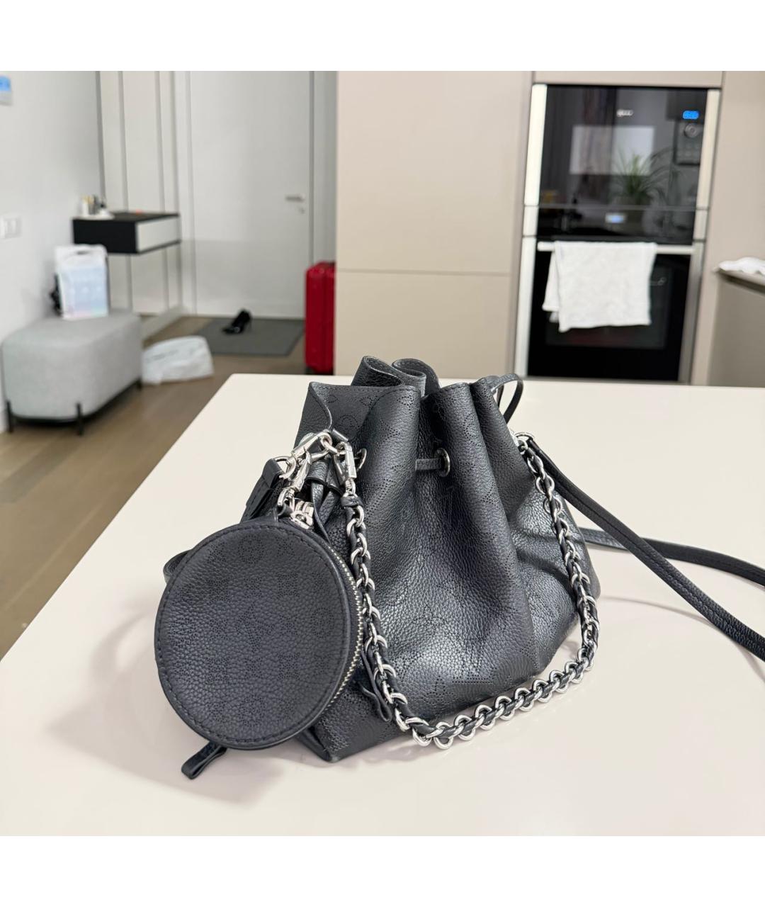 LOUIS VUITTON Черная кожаная сумка через плечо, фото 2