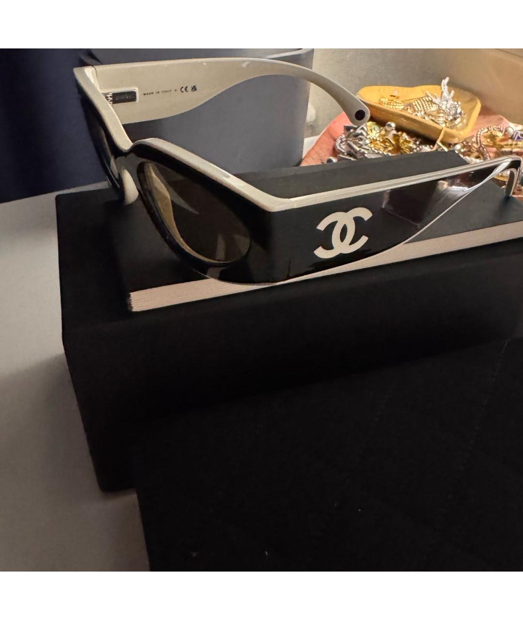 CHANEL Черные пластиковые солнцезащитные очки, фото 4