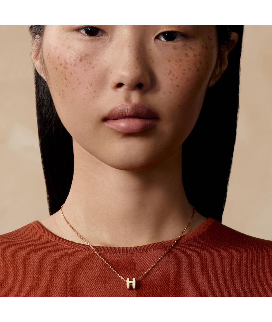 HERMES Белая металлическая подвеска, фото 3