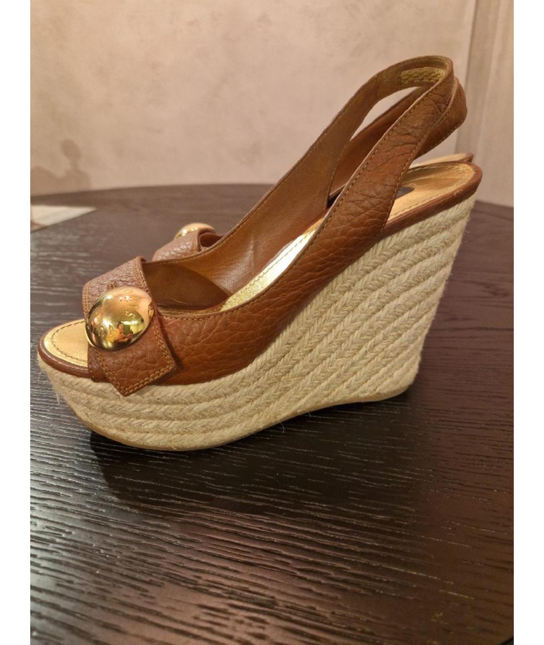 LOUIS VUITTON Коричневые кожаные босоножки, фото 7