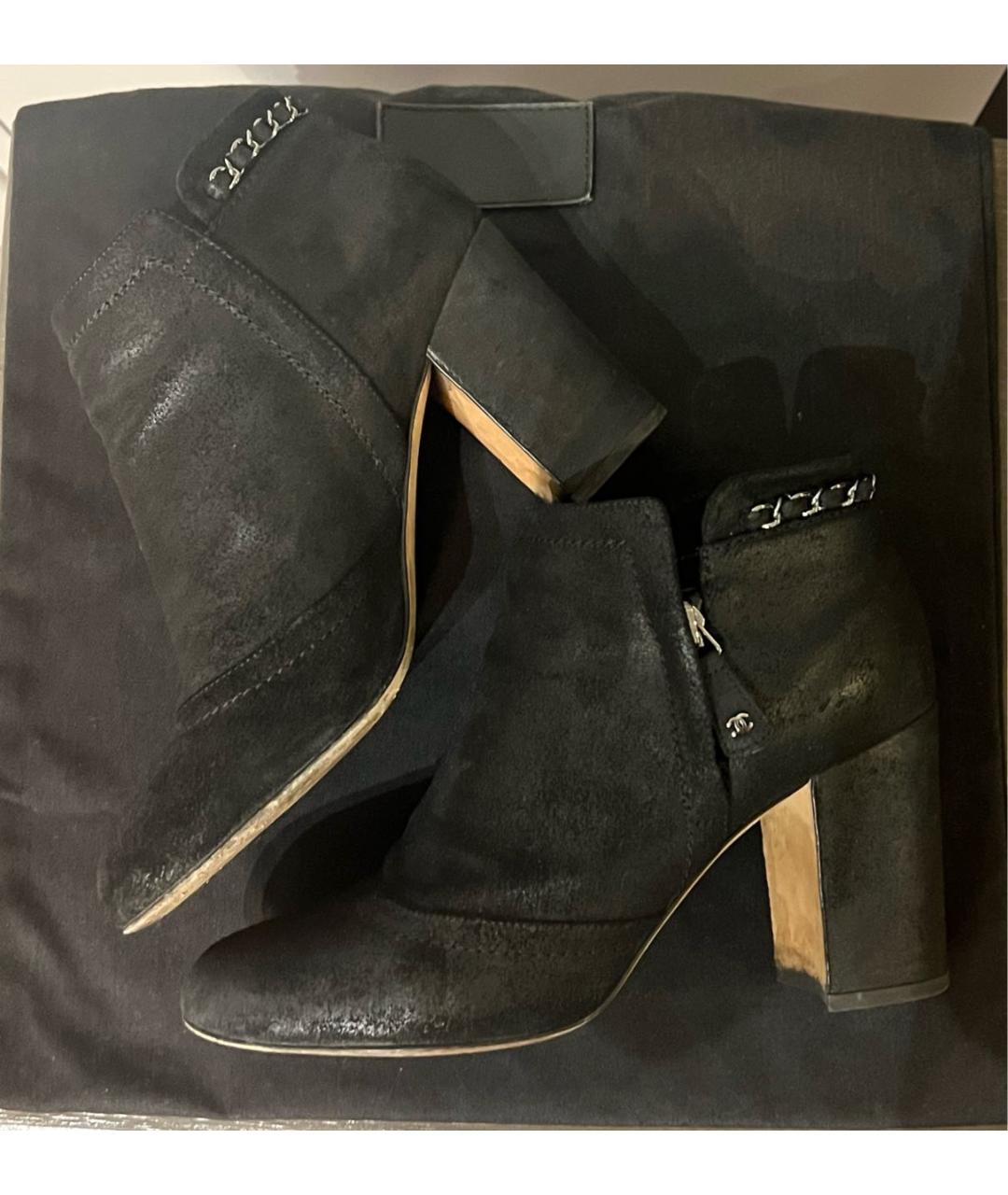 CHANEL Черные кожаные ботильоны, фото 4