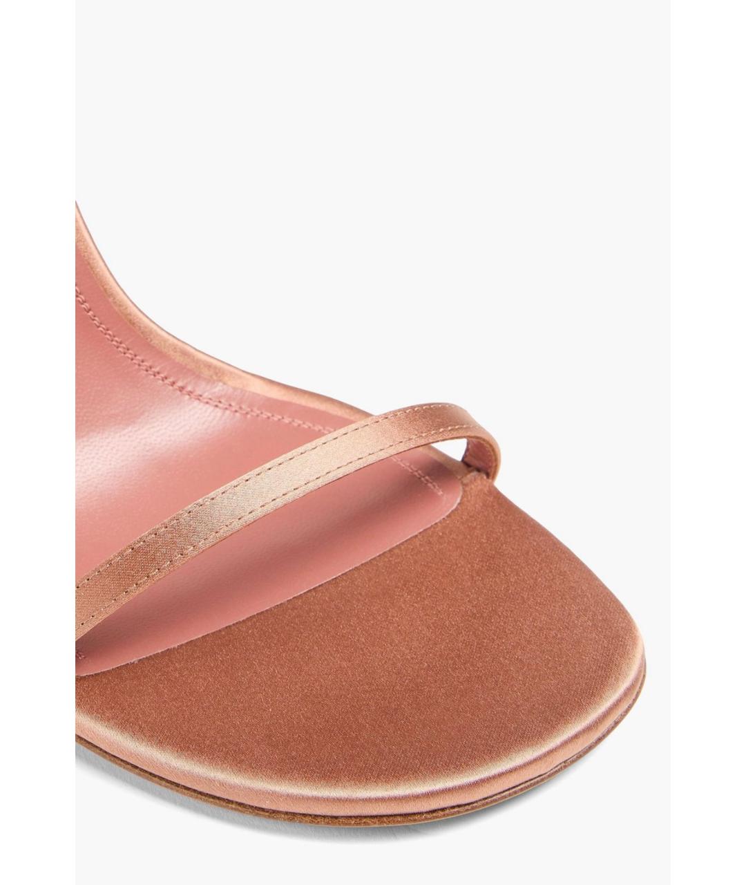 Amina Muaddi Бежевые текстильные босоножки, фото 4