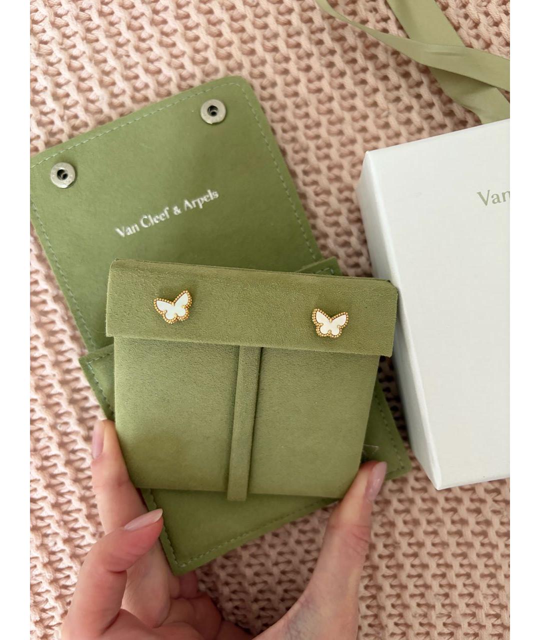 VAN CLEEF & ARPELS Белые серьги из желтого золота, фото 6